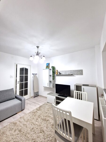 Margeanului, Barnova, garsoniera mobilata si utilata, 53500 euro,